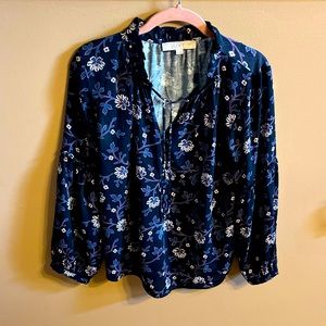 LOFT Gently worn navy floral long sleeve blouse